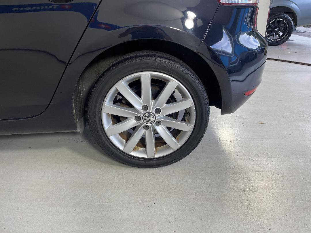 Photo '11' of Volkswagen Golf Photo '11' of Volkswagen Golf