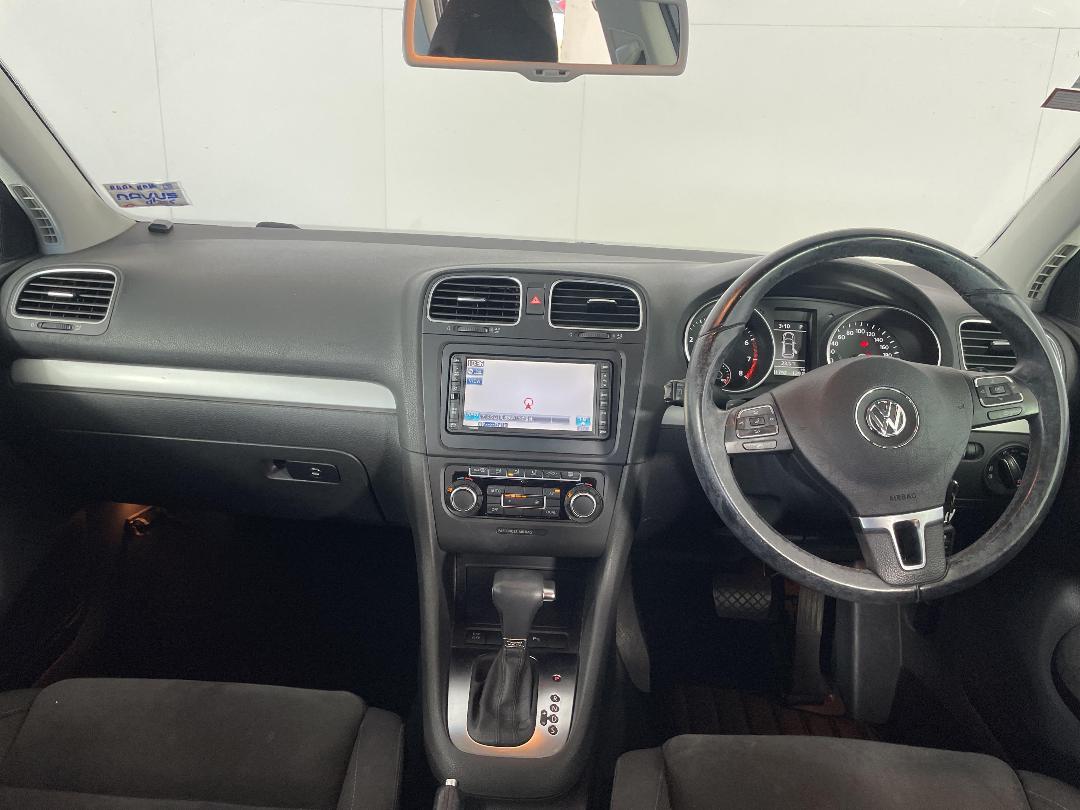 Photo '17' of Volkswagen Golf Photo '17' of Volkswagen Golf