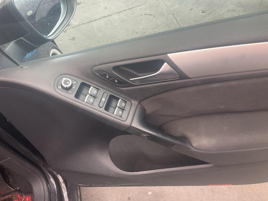 Photo '17' of Volkswagen Golf Photo '17' of Volkswagen Golf