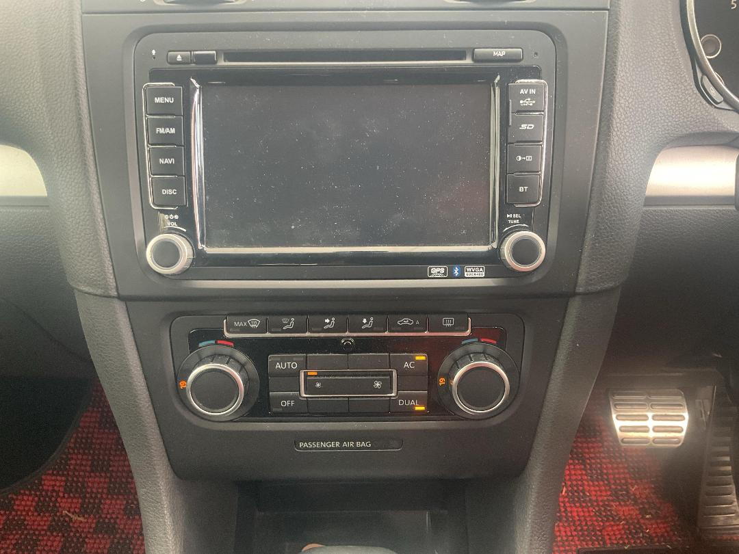 Photo '14' of Volkswagen Golf Photo '14' of Volkswagen Golf