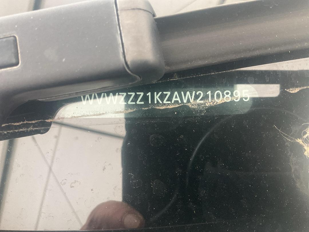 Photo '20' of Volkswagen Golf Photo '20' of Volkswagen Golf