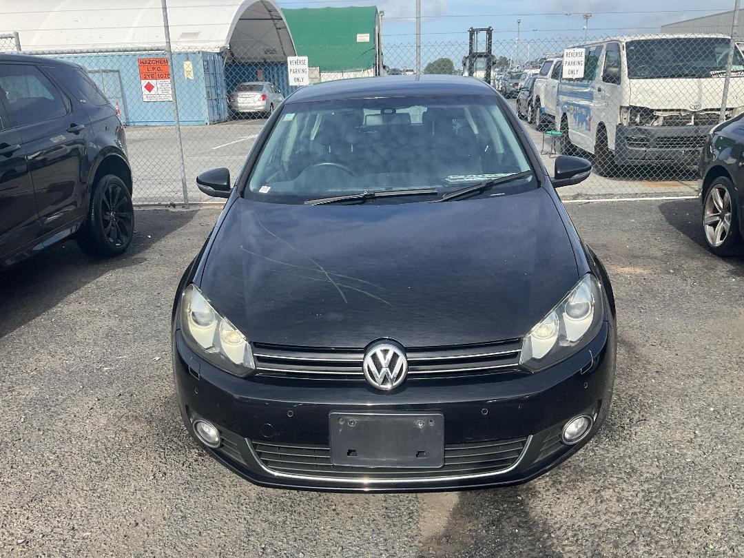 Photo '2' of Volkswagen Golf Photo '2' of Volkswagen Golf