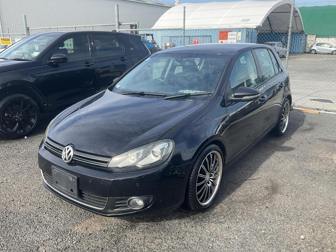 Photo '3' of Volkswagen Golf Photo '3' of Volkswagen Golf