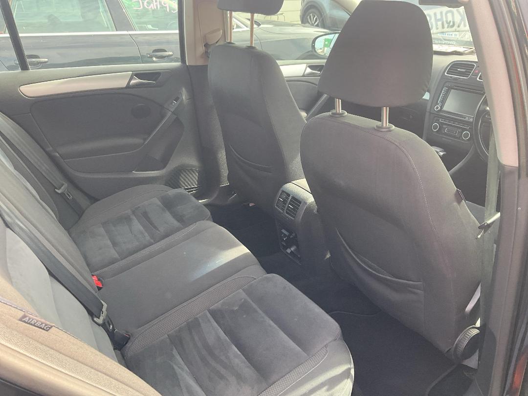 Photo '16' of Volkswagen Golf Photo '16' of Volkswagen Golf