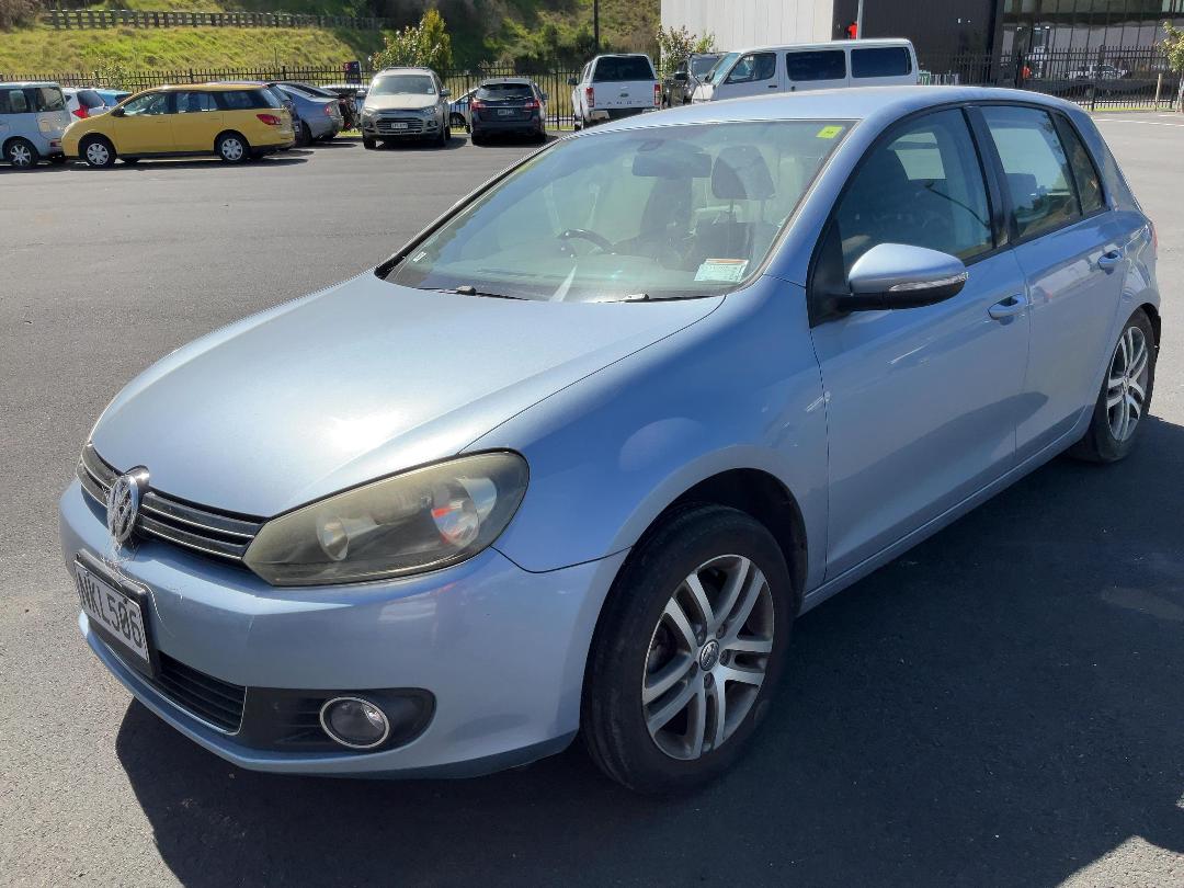 Photo '3' of Volkswagen Golf TSI Photo '3' of Volkswagen Golf TSI