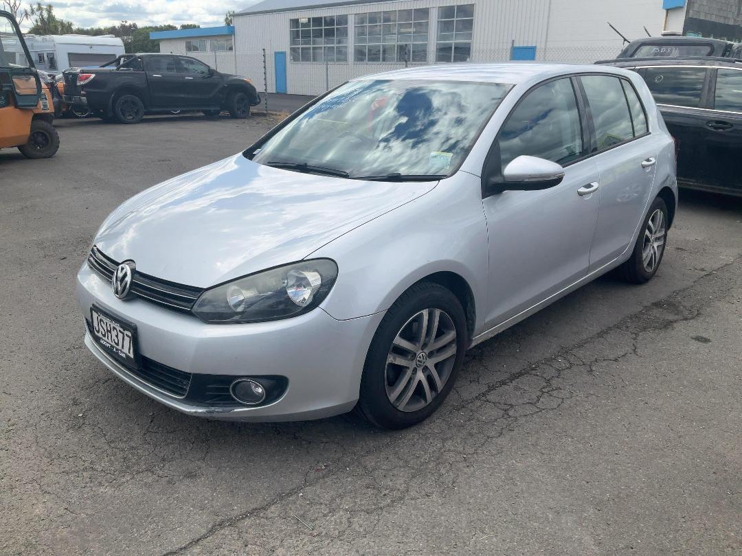 Photo '3' of Volkswagen Golf