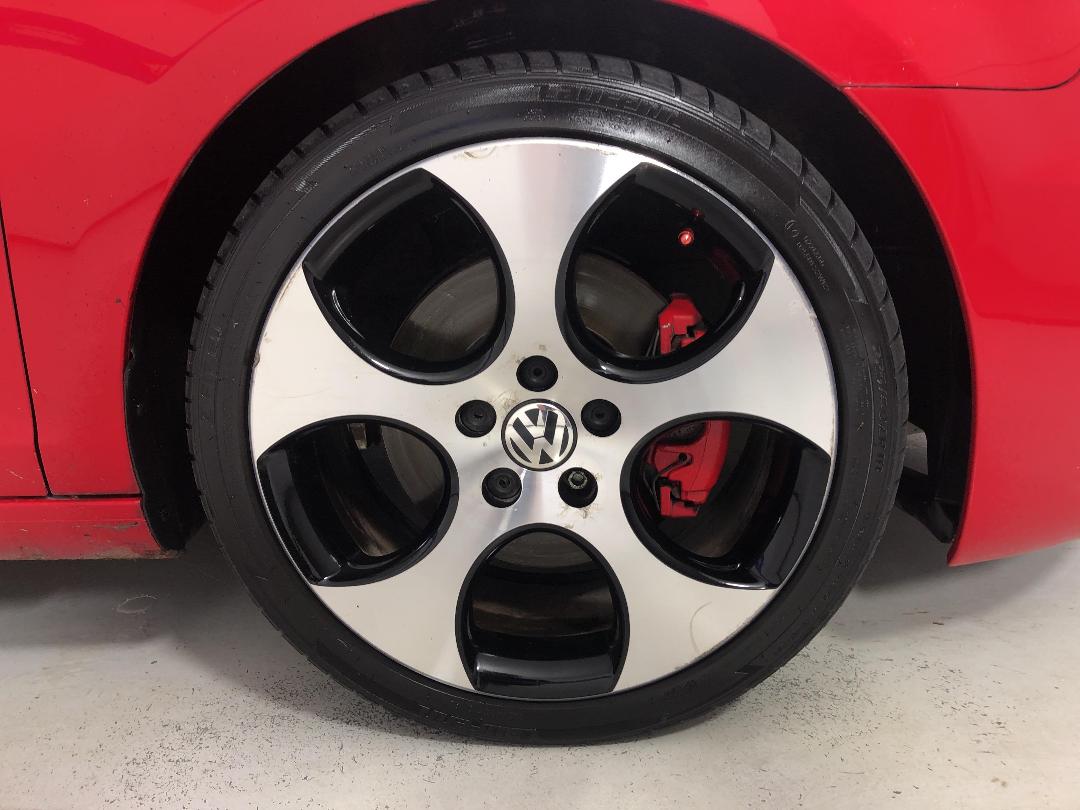 Photo '9' of Volkswagen Golf Photo '9' of Volkswagen Golf