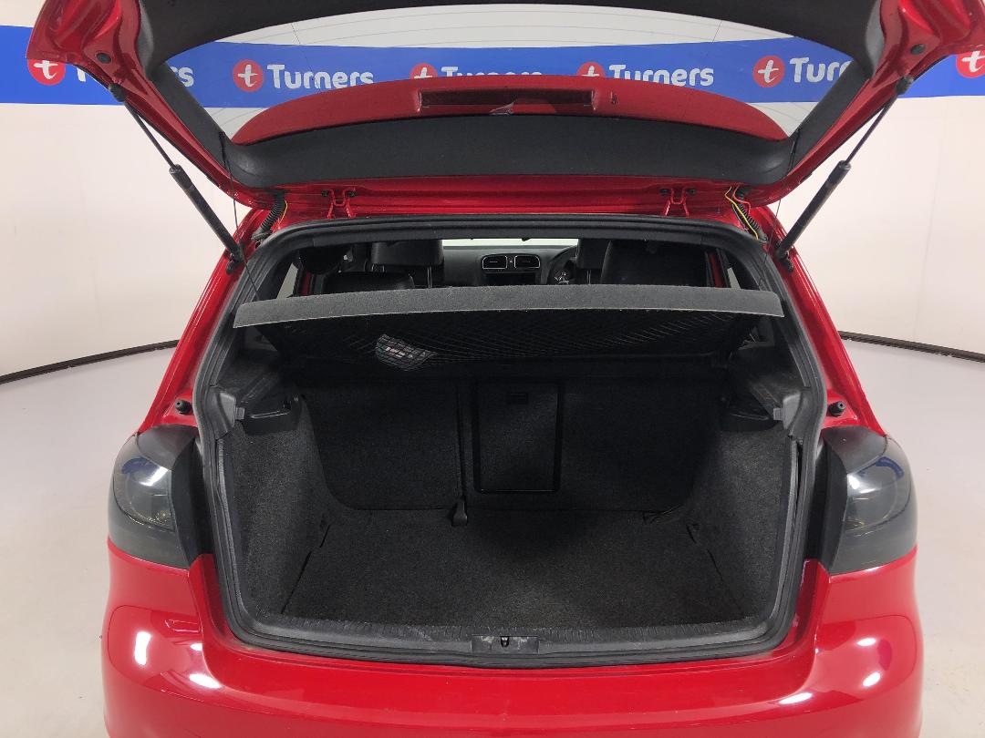 Photo '14' of Volkswagen Golf Photo '14' of Volkswagen Golf