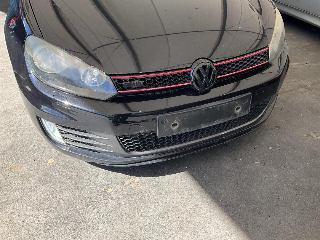 Photo '3' of Volkswagen Golf GTI 155KW