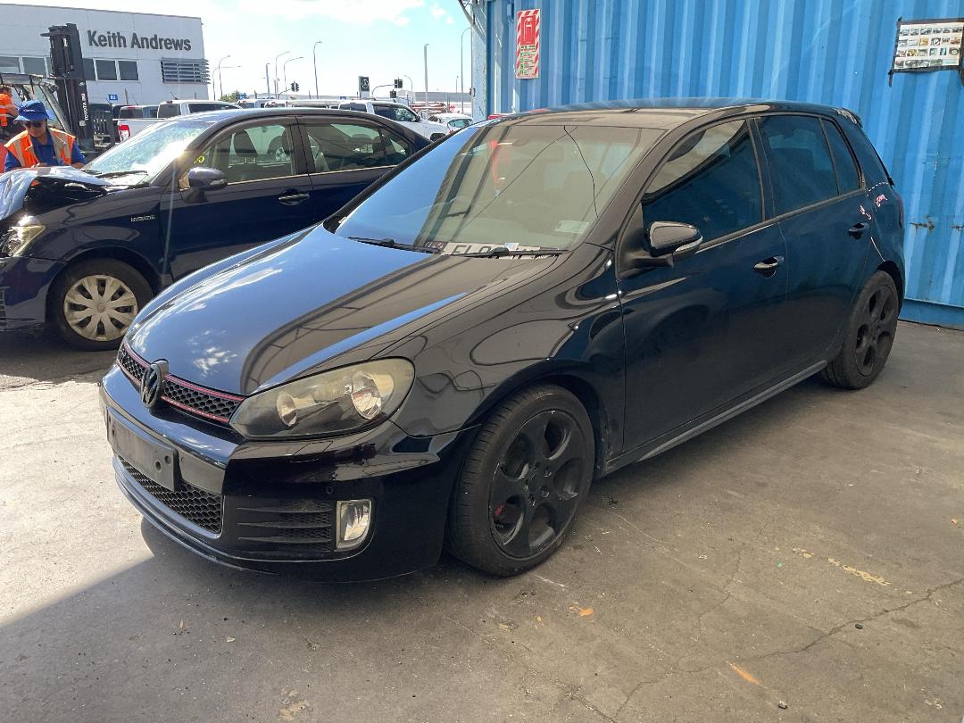 Photo '6' of Volkswagen Golf GTI 155KW