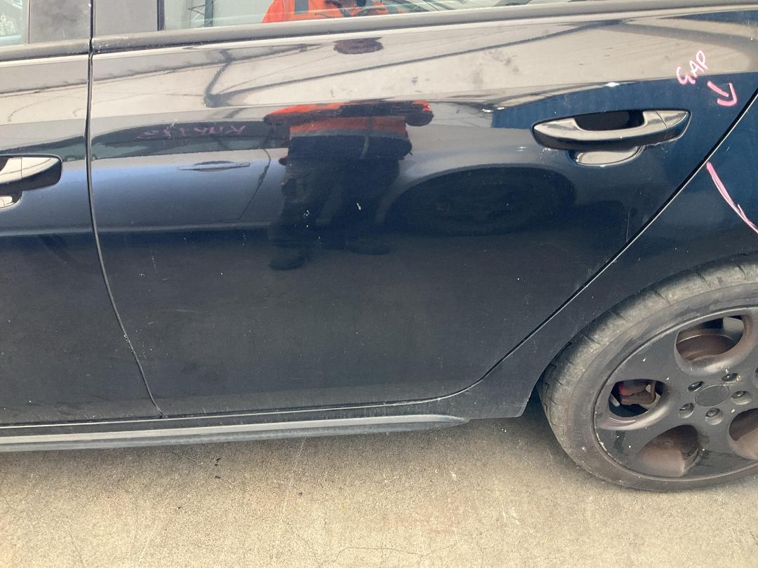 Photo '9' of Volkswagen Golf GTI 155KW