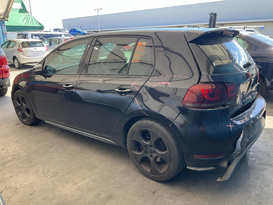 Photo '12' of Volkswagen Golf GTI 155KW