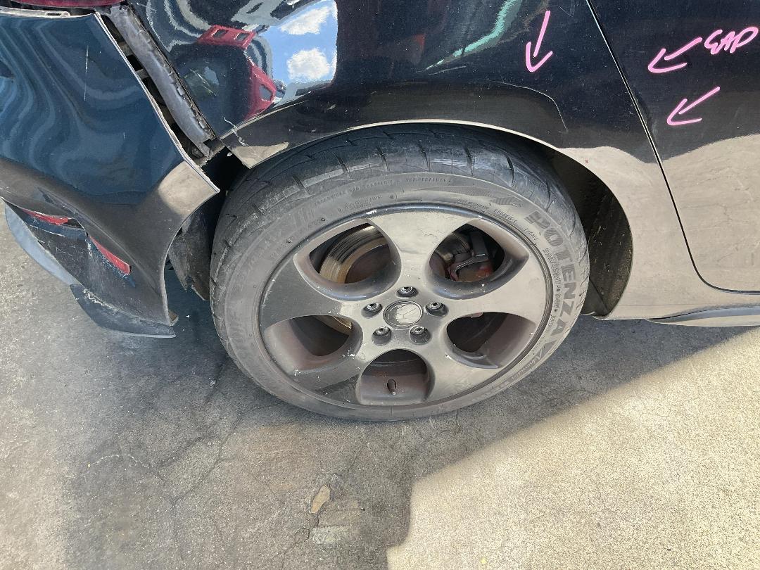 Photo '18' of Volkswagen Golf GTI 155KW