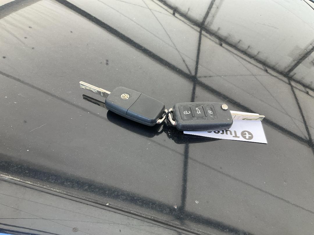 Photo '24' of Volkswagen Golf GTI 155KW