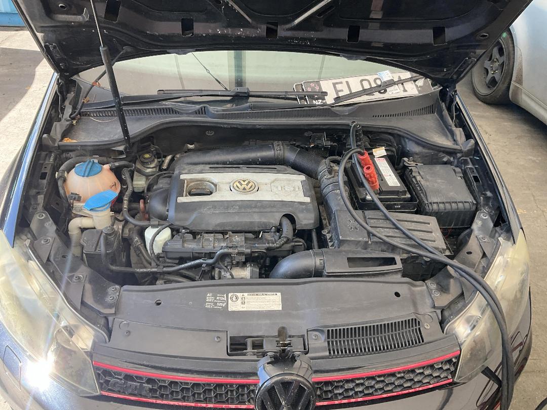 Photo '26' of Volkswagen Golf GTI 155KW