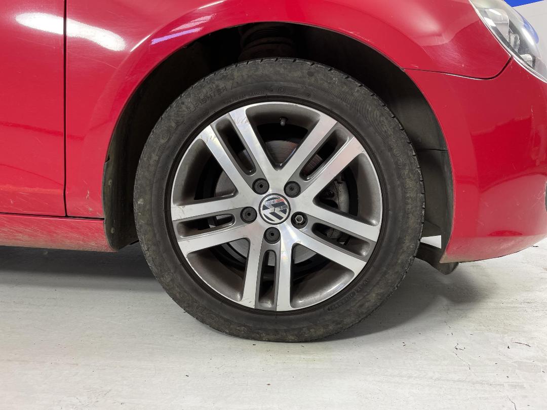 Photo '9' of Volkswagen Golf