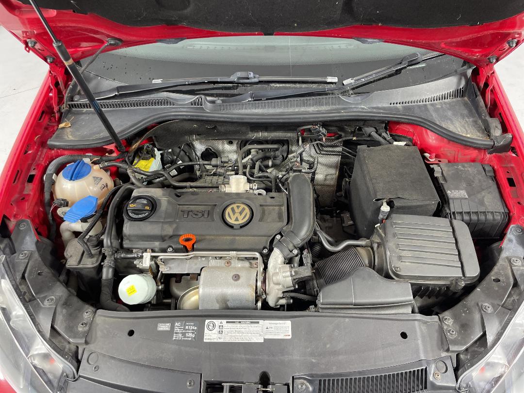 Photo '13' of Volkswagen Golf