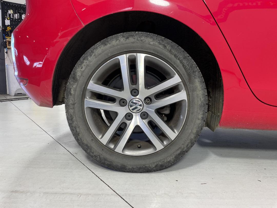 Photo '12' of Volkswagen Golf