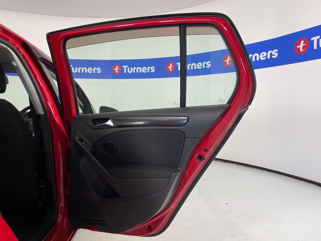 Photo '19' of Volkswagen Golf