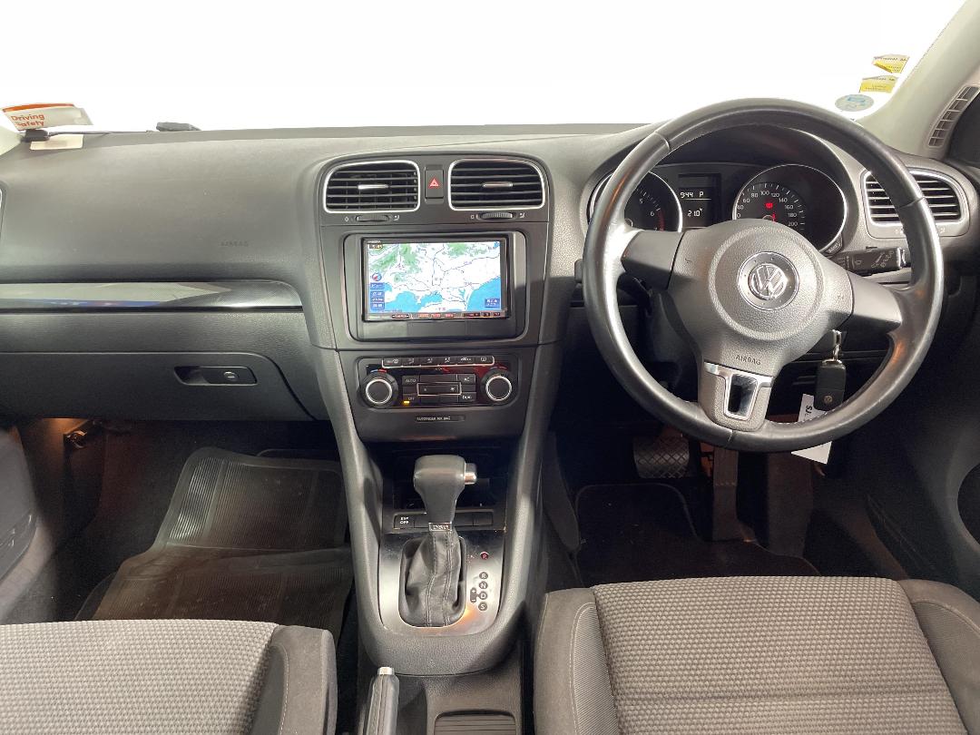 Photo '18' of Volkswagen Golf