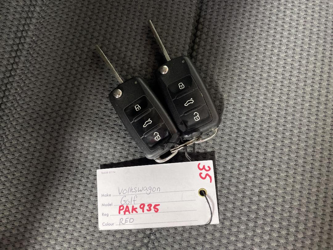 Photo '22' of Volkswagen Golf