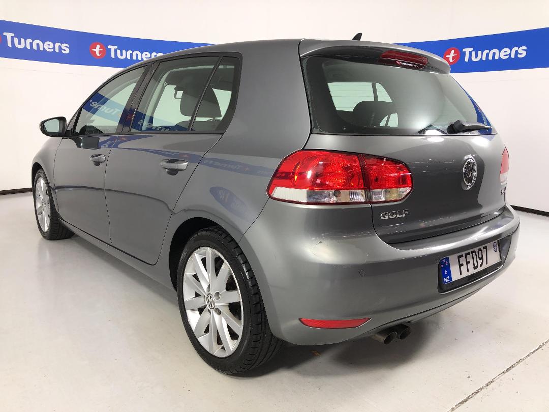 Photo '5' of Volkswagen Golf Photo '5' of Volkswagen Golf