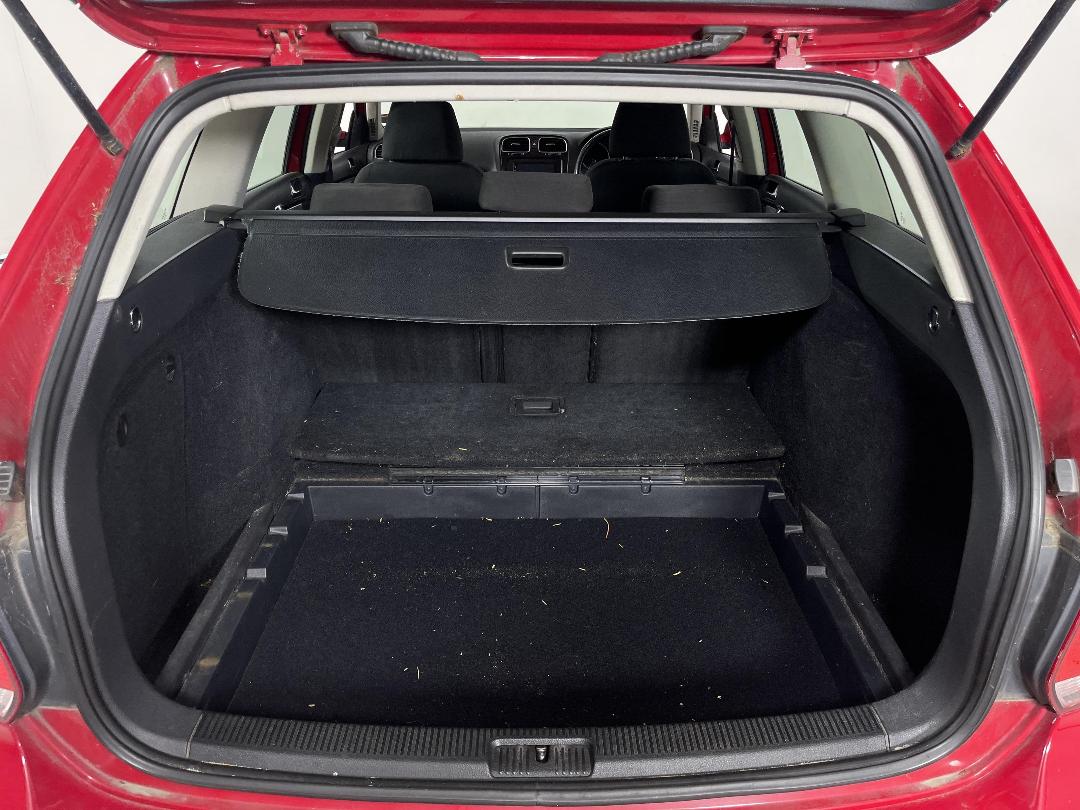 Photo '12' of Volkswagen Golf TSI Photo '12' of Volkswagen Golf TSI