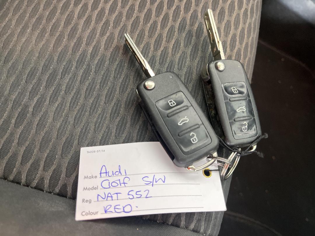 Photo '20' of Volkswagen Golf TSI Photo '20' of Volkswagen Golf TSI