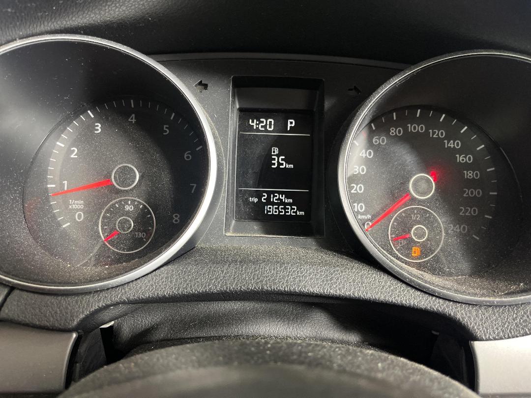 Photo '19' of Volkswagen Golf TSI Photo '19' of Volkswagen Golf TSI