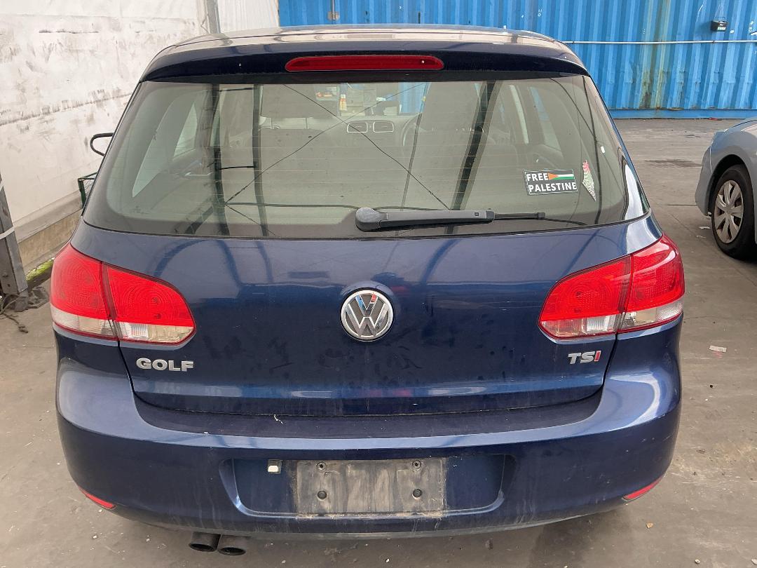 Photo '5' of Volkswagen Golf