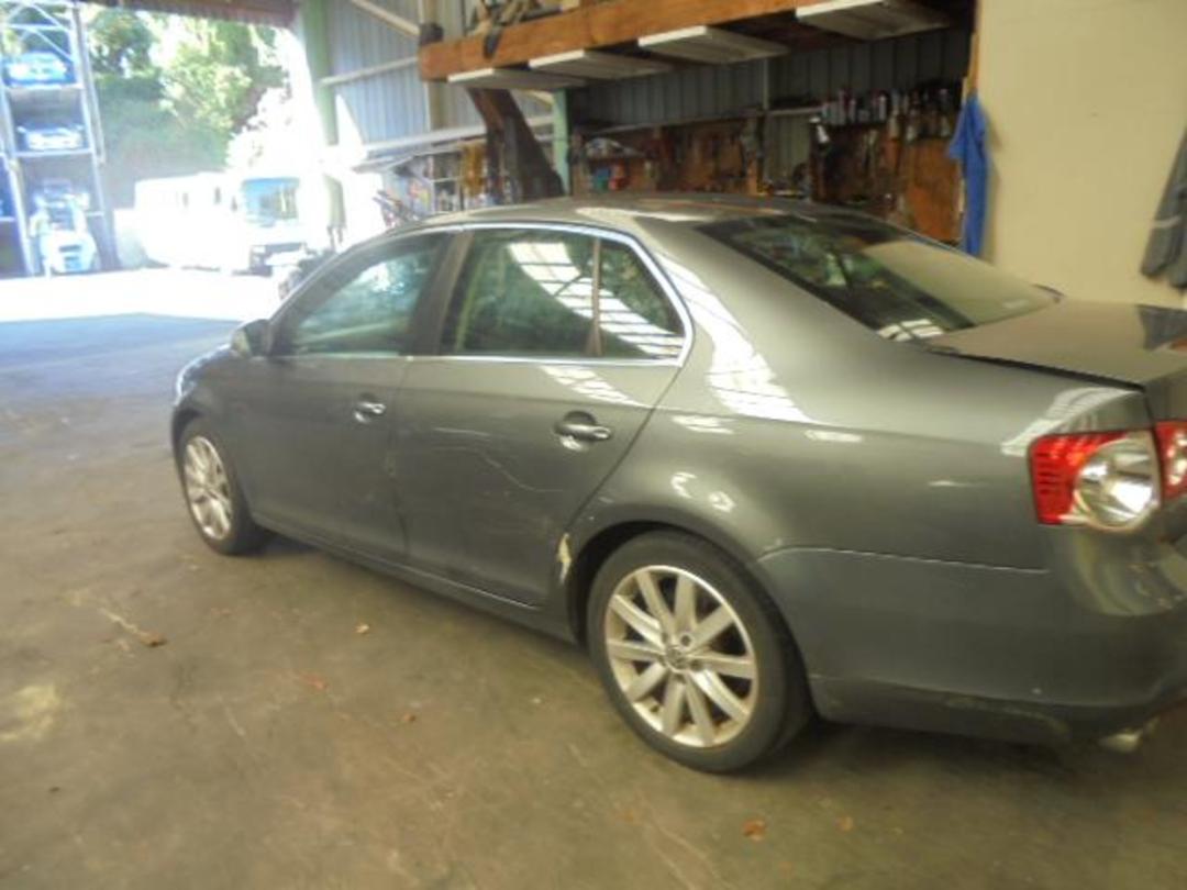 Photo '4' of Volkswagen Jetta