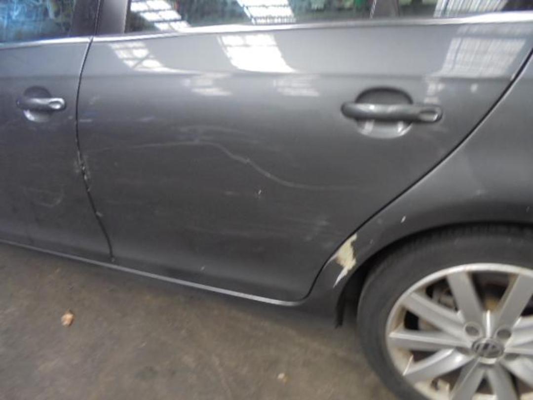 Photo '16' of Volkswagen Jetta