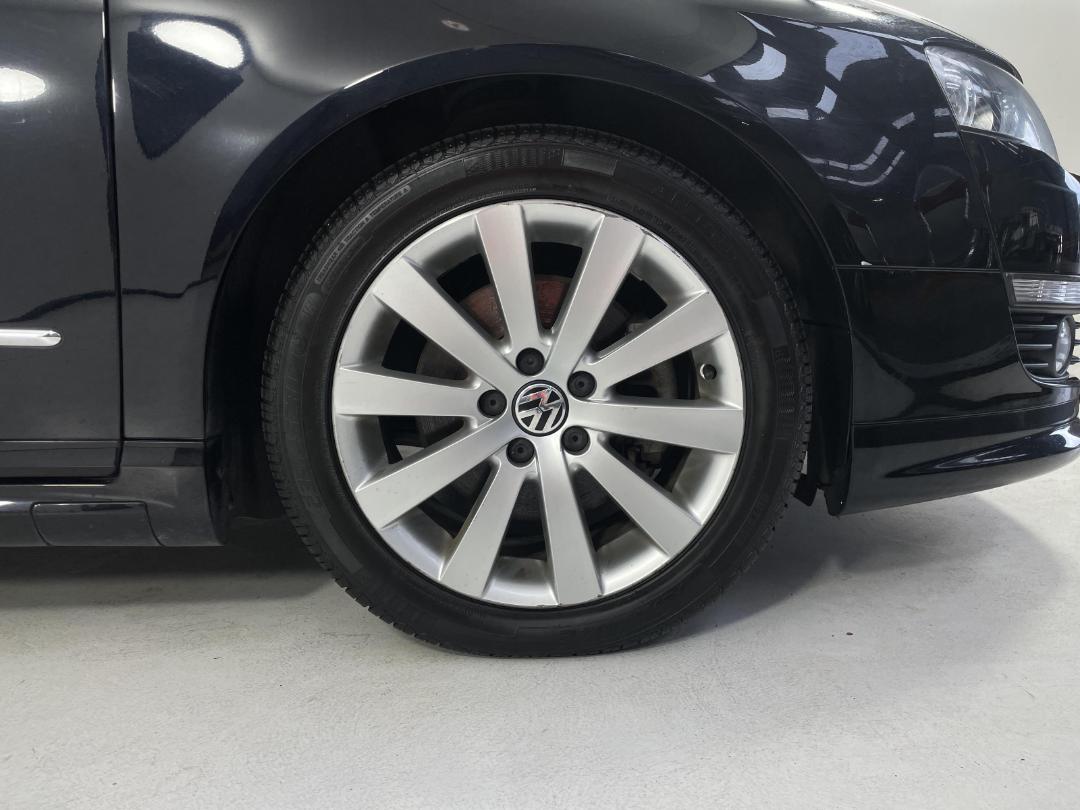 Photo '9' of Volkswagen Passat