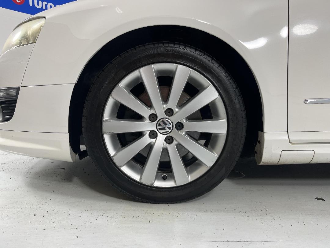 Photo '10' of Volkswagen Passat