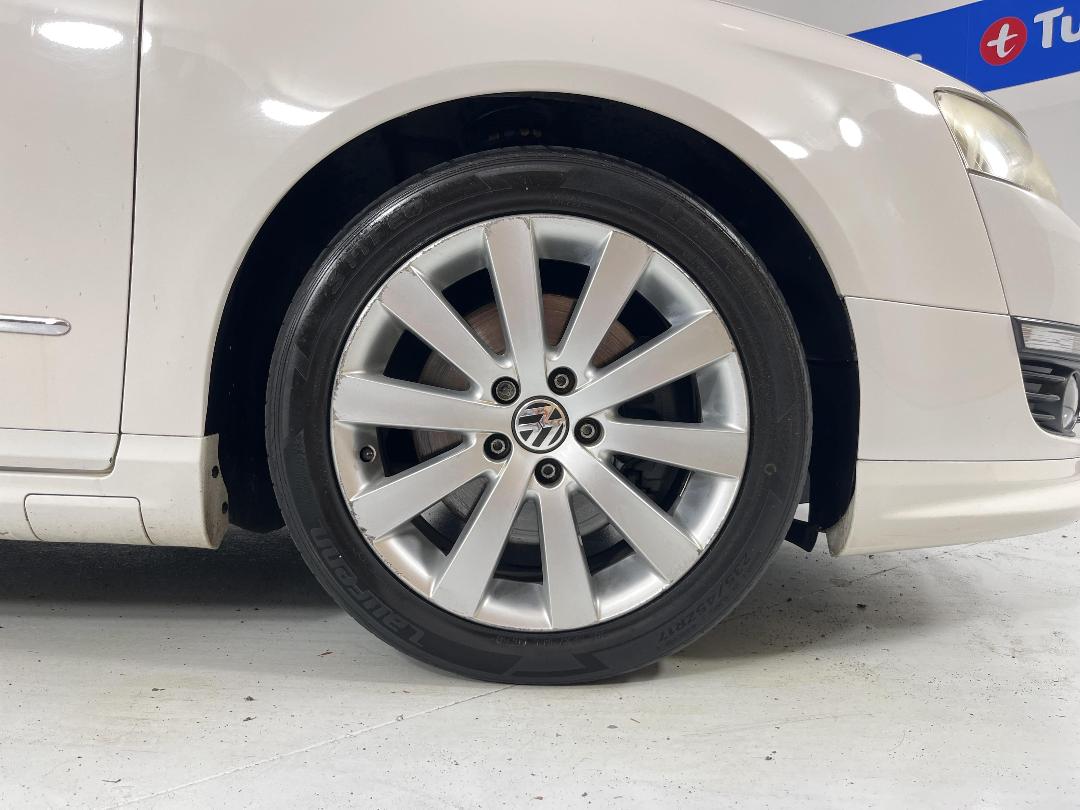 Photo '9' of Volkswagen Passat