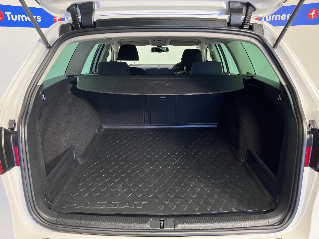 Photo '14' of Volkswagen Passat