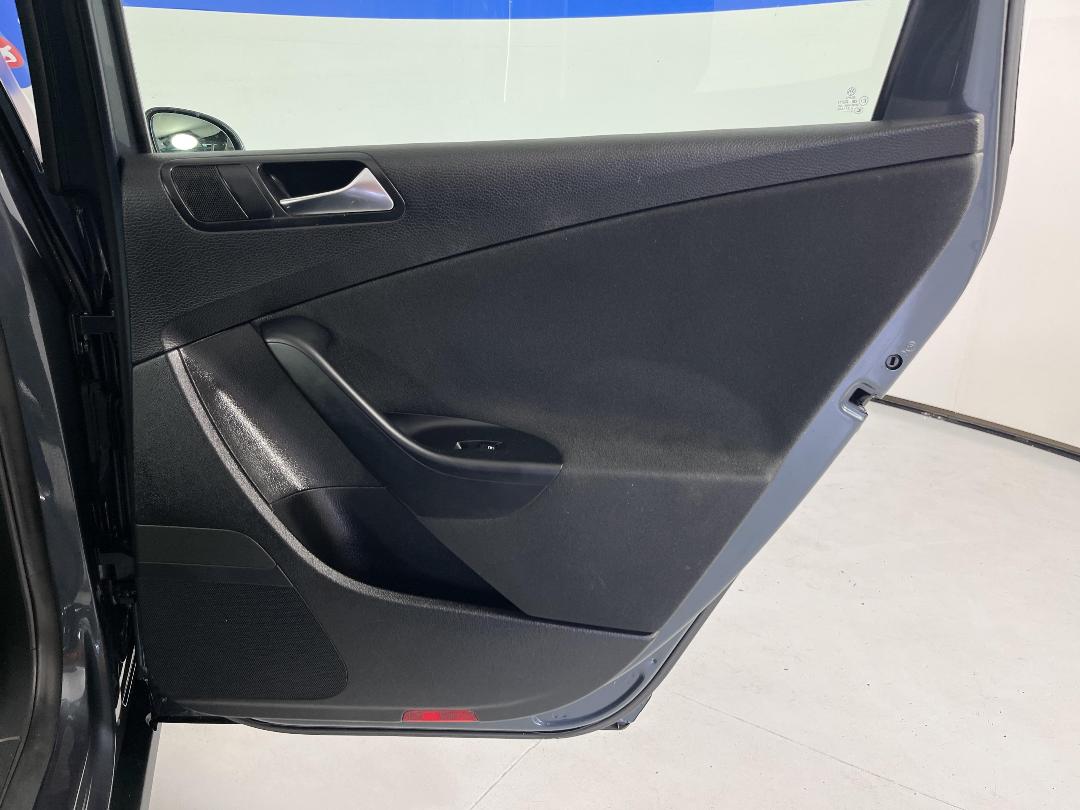 Photo '19' of Volkswagen Passat