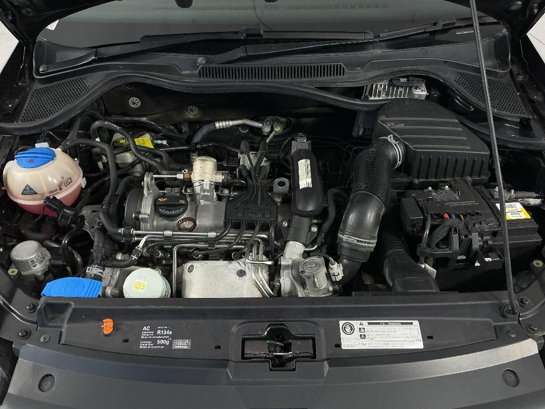 Photo '13' of Volkswagen Polo Photo '13' of Volkswagen Polo