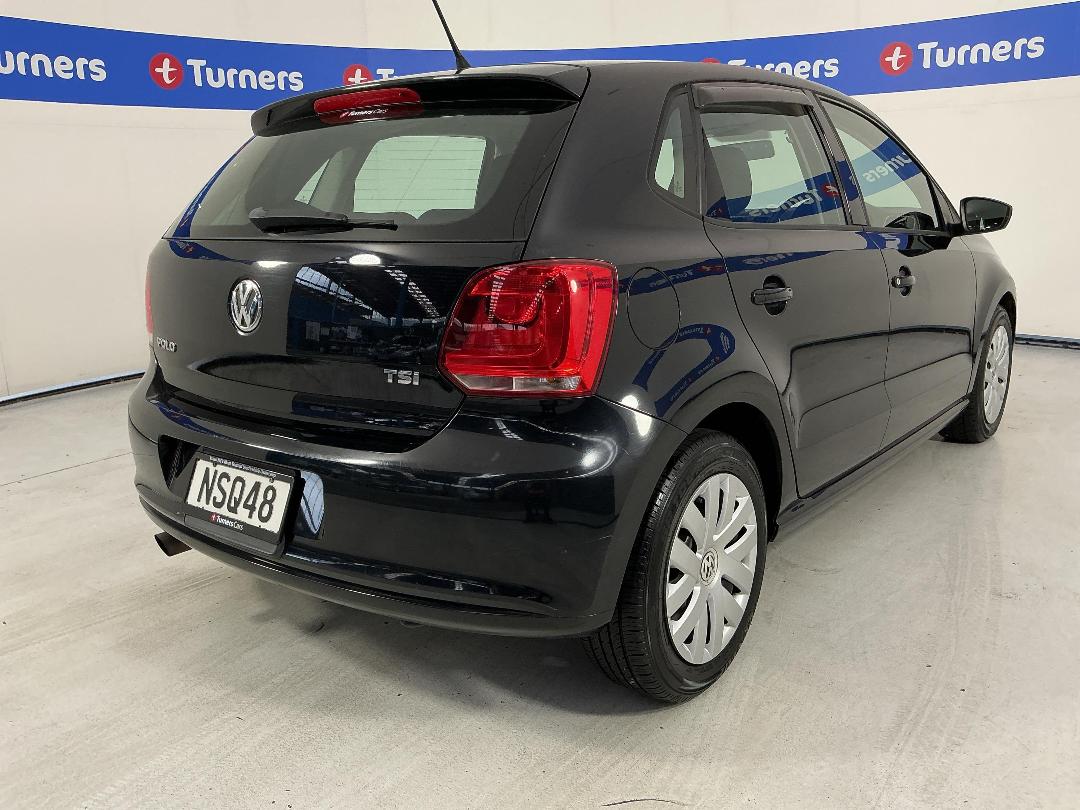 Photo '7' of Volkswagen Polo Photo '7' of Volkswagen Polo