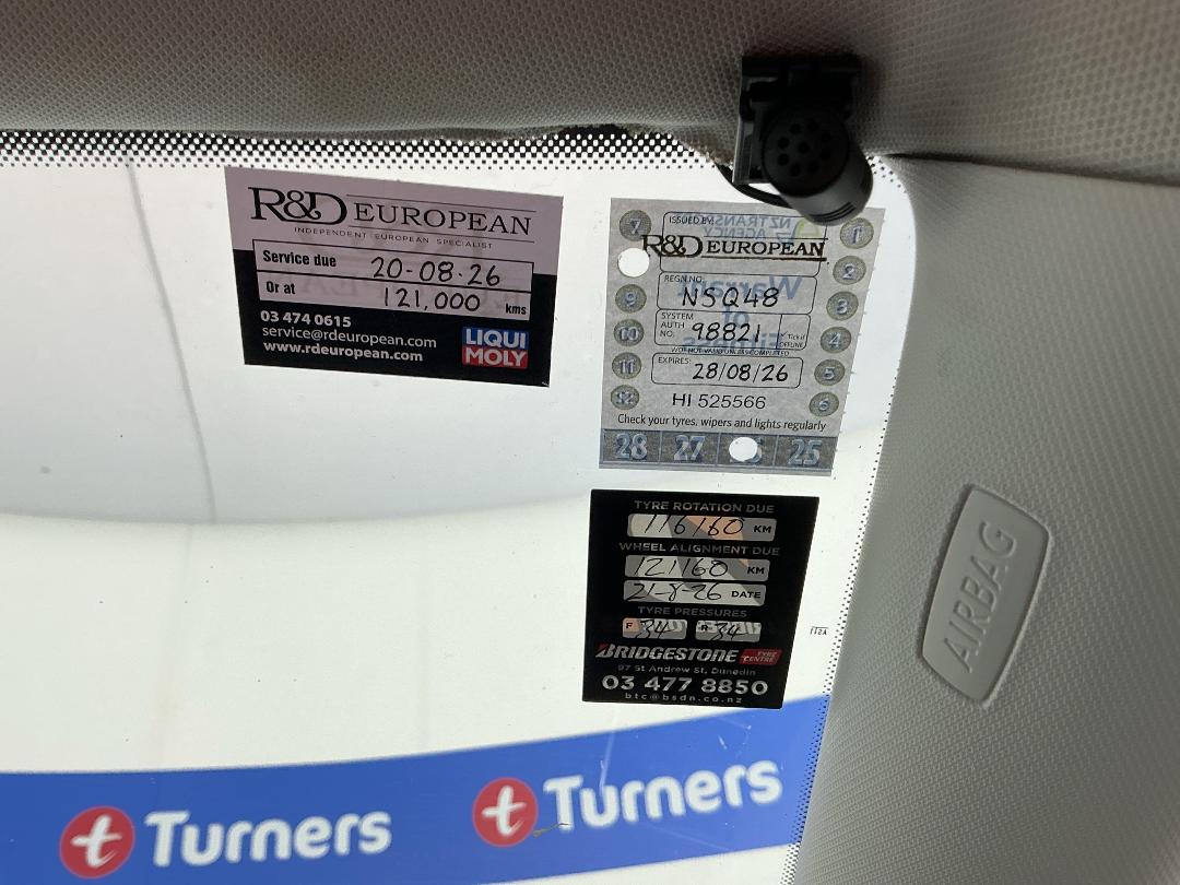 Photo '24' of Volkswagen Polo Photo '24' of Volkswagen Polo