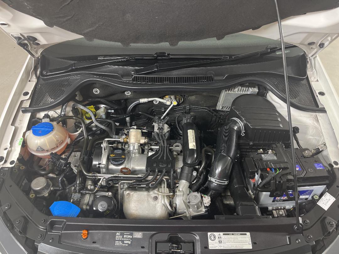 Photo '13' of Volkswagen Polo