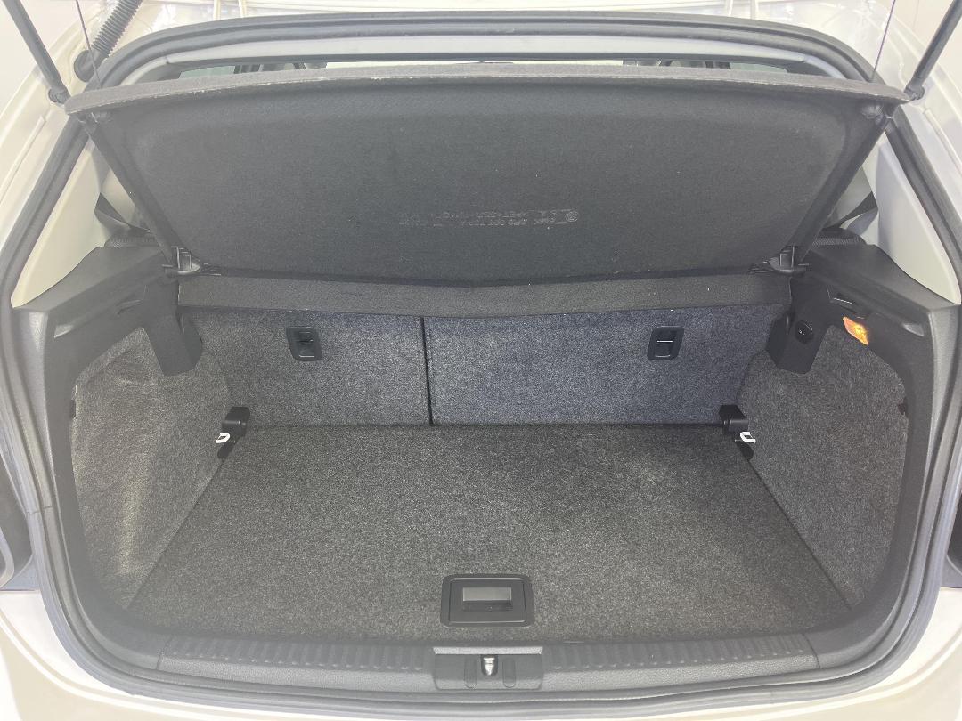 Photo '14' of Volkswagen Polo