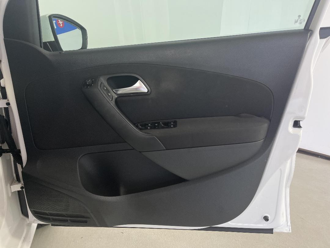 Photo '15' of Volkswagen Polo