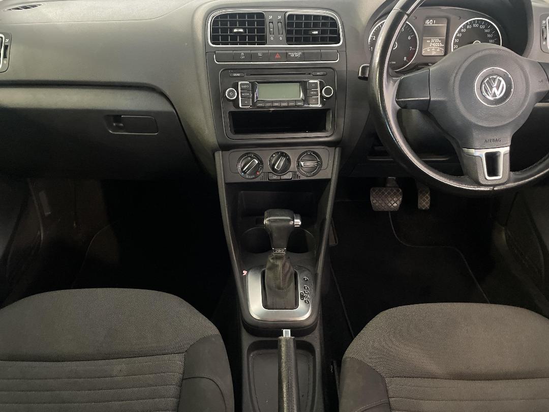 Photo '18' of Volkswagen Polo