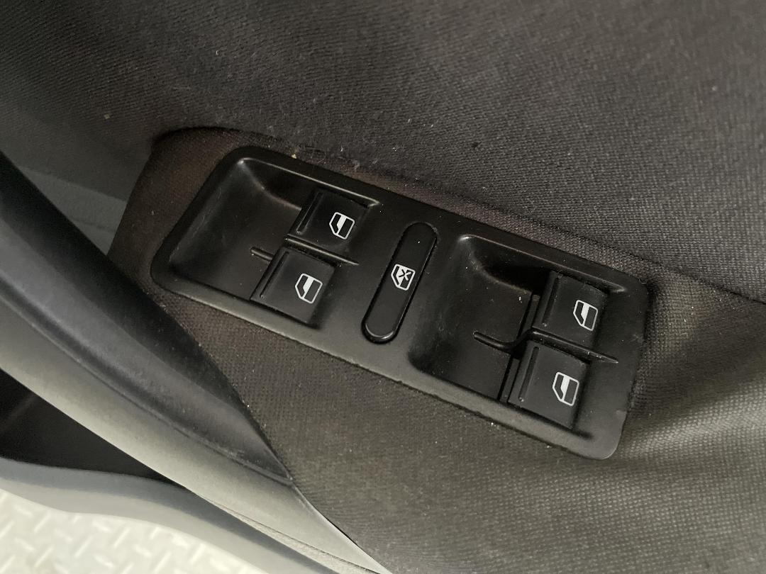 Photo '23' of Volkswagen Polo