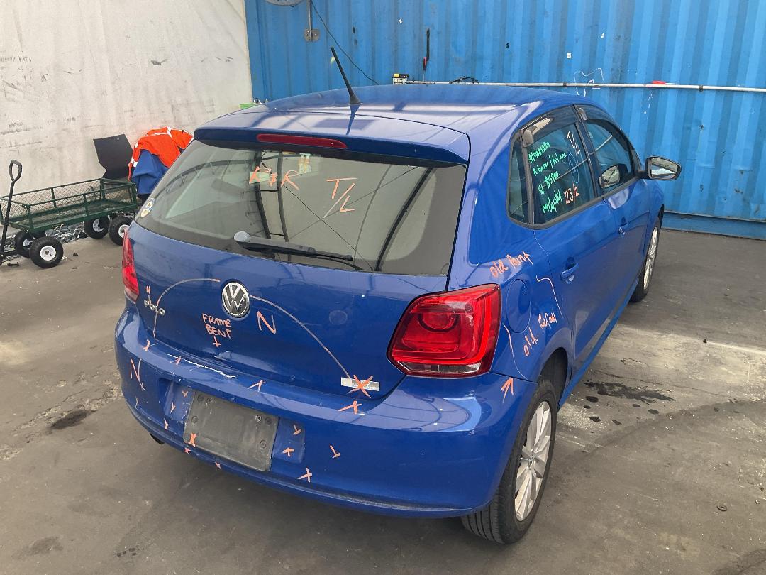 Photo '12' of Volkswagen Polo