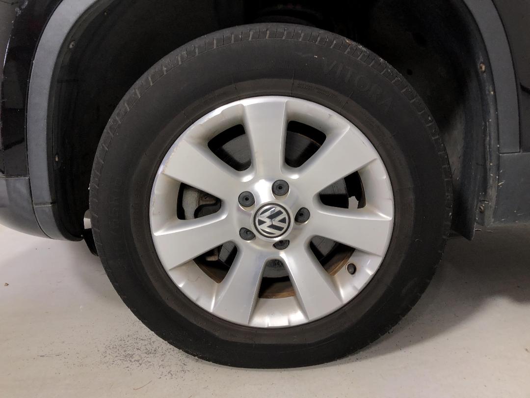 Photo '5' of Volkswagen Tiguan Photo '5' of Volkswagen Tiguan