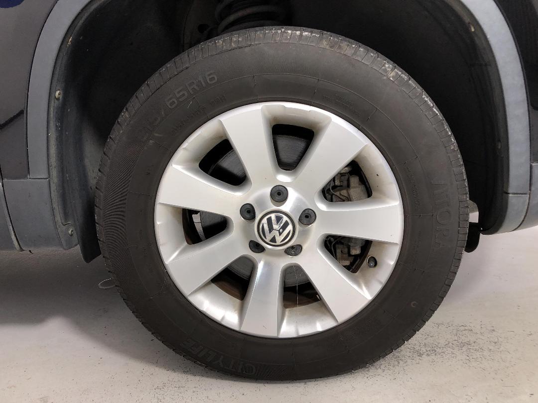 Photo '2' of Volkswagen Tiguan Photo '2' of Volkswagen Tiguan