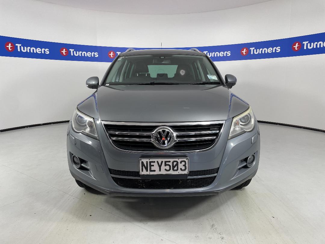 Photo '2' of Volkswagen Tiguan Photo '2' of Volkswagen Tiguan