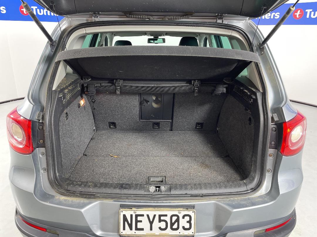 Photo '14' of Volkswagen Tiguan Photo '14' of Volkswagen Tiguan